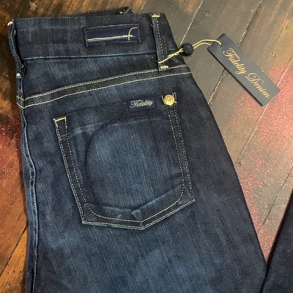 Fidelity Denim 25W/34L